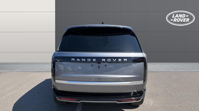 Land Rover Range Rover 3.0 D350 Autobiography 4dr Auto Diesel Estate - Image 6